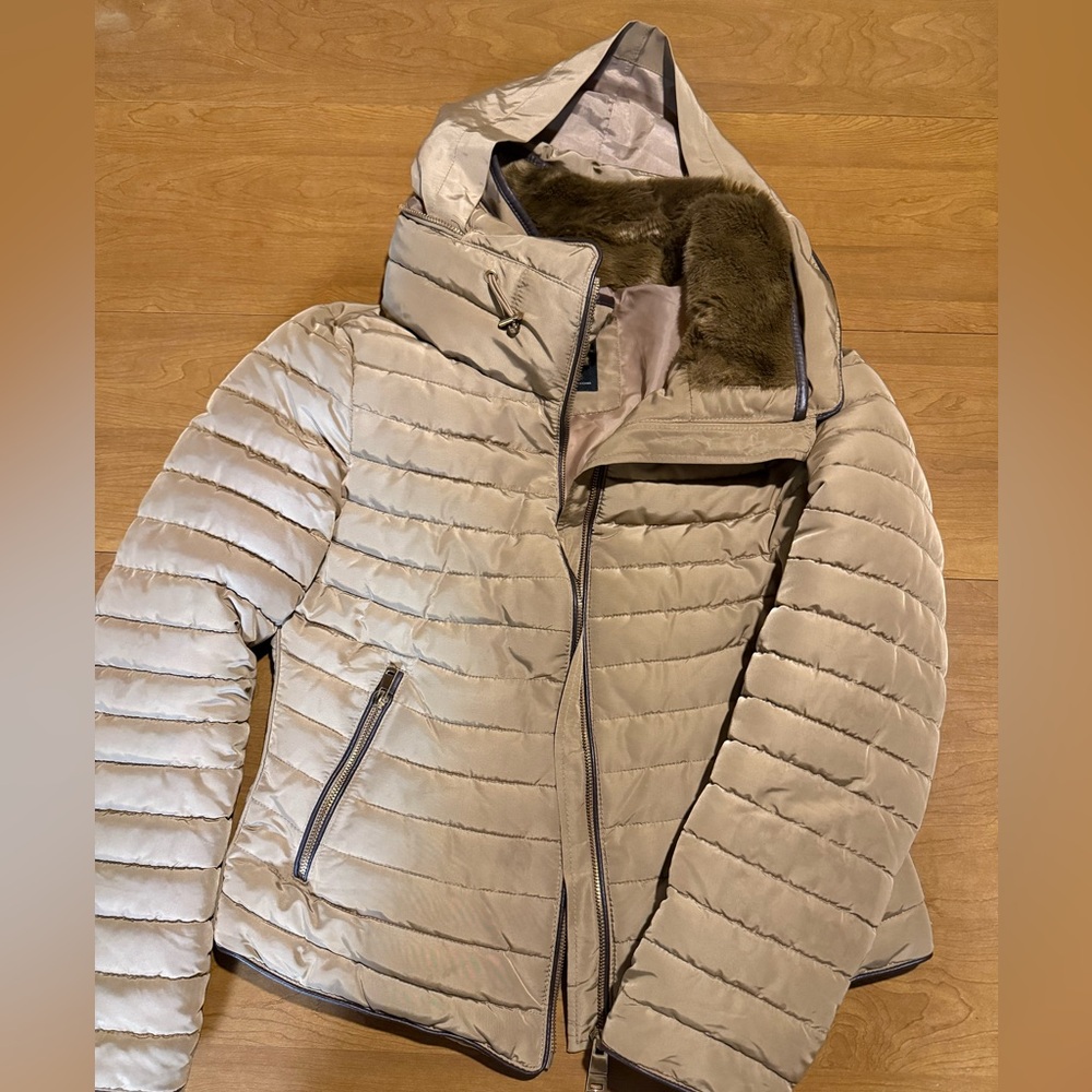 Zara Beige Quilted Puffer Jacket with Hood
